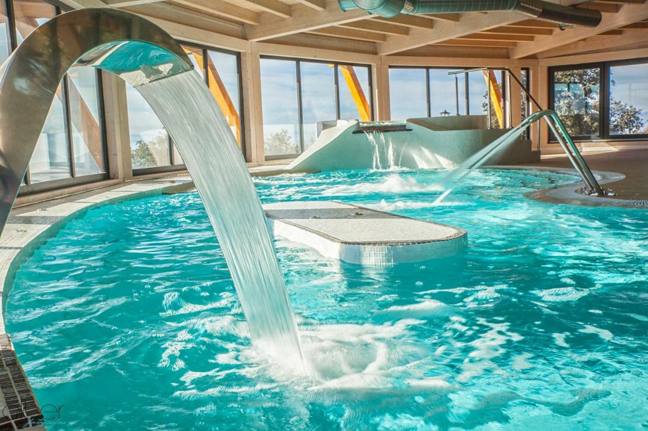 The Rock Suites & Spa Congosto 外观 照片