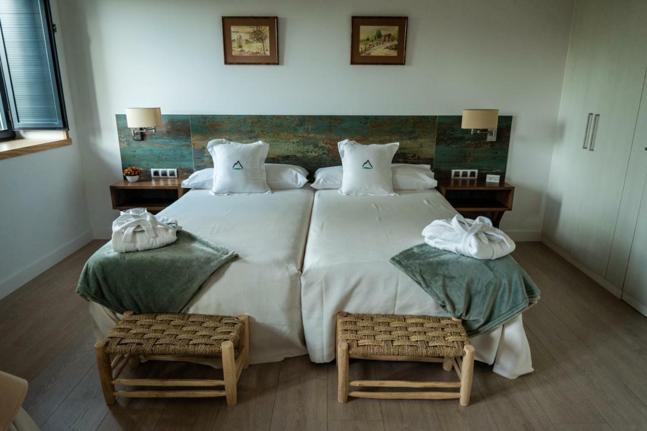 The Rock Suites & Spa Congosto 外观 照片