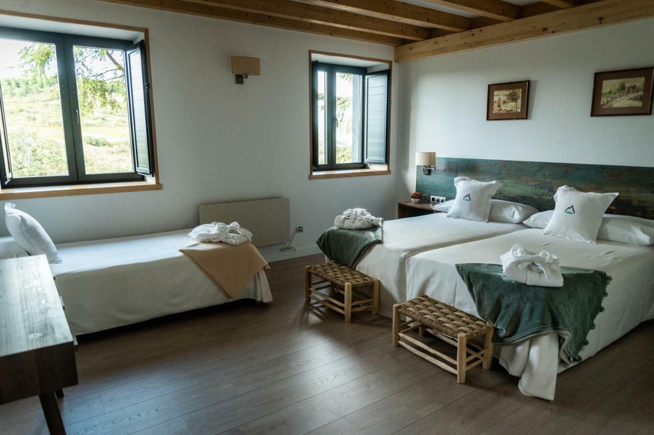 The Rock Suites & Spa Congosto 外观 照片